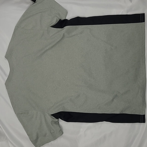 {Nike} Shirt Dri Fit - Picture 2 of 2